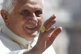 Papež prý ignoroval upozornění na případ zneužívání.